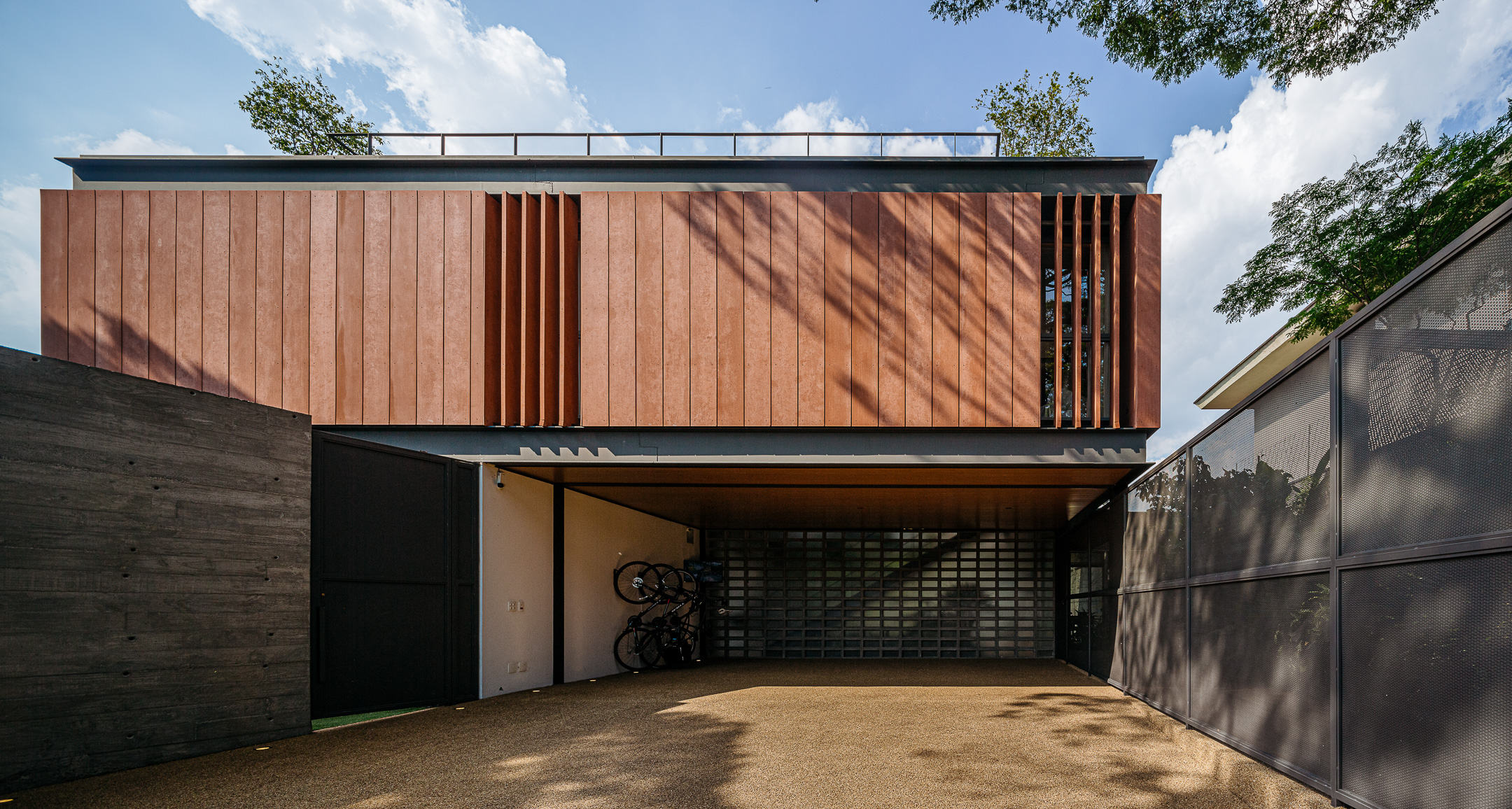 House A2 in São Paulo, by Pessoa Arquitetos