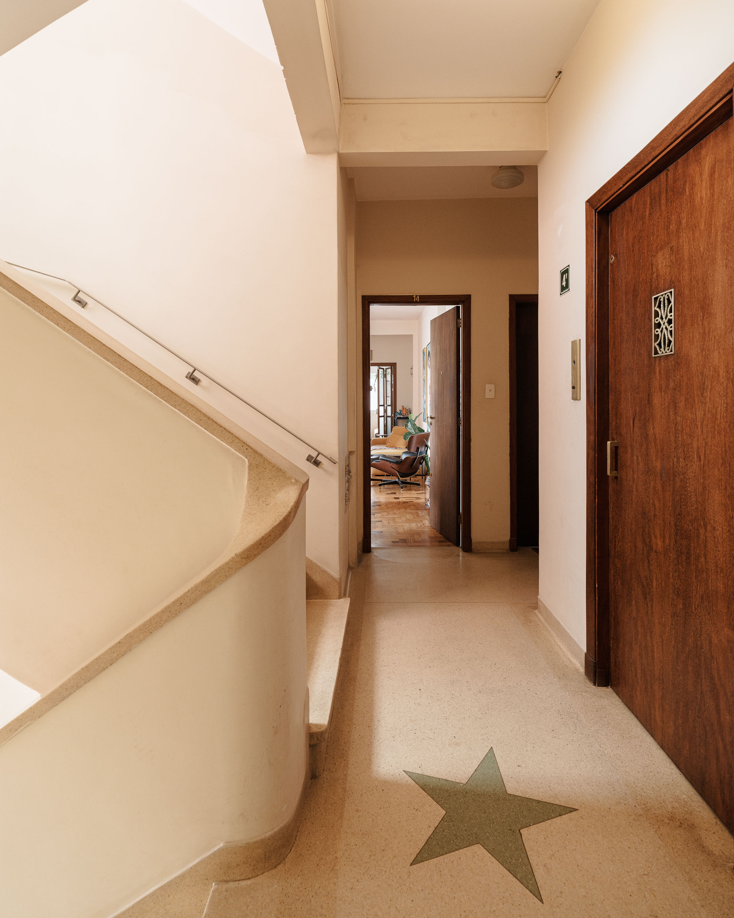 Francisco Leitão Apartment, by Sabiá Arquitetos